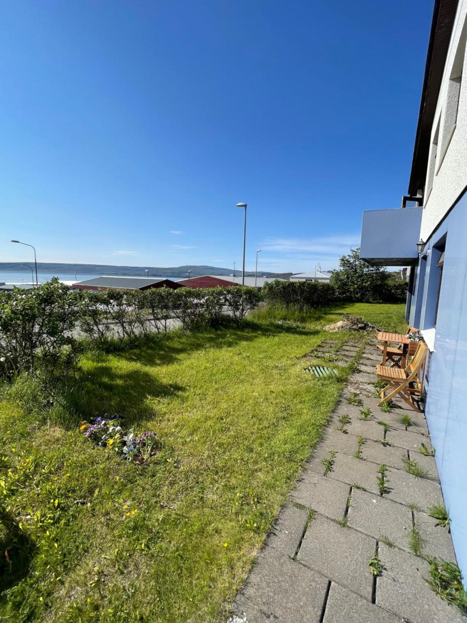 Steinhusith Hotell Holmavik Exteriör bild